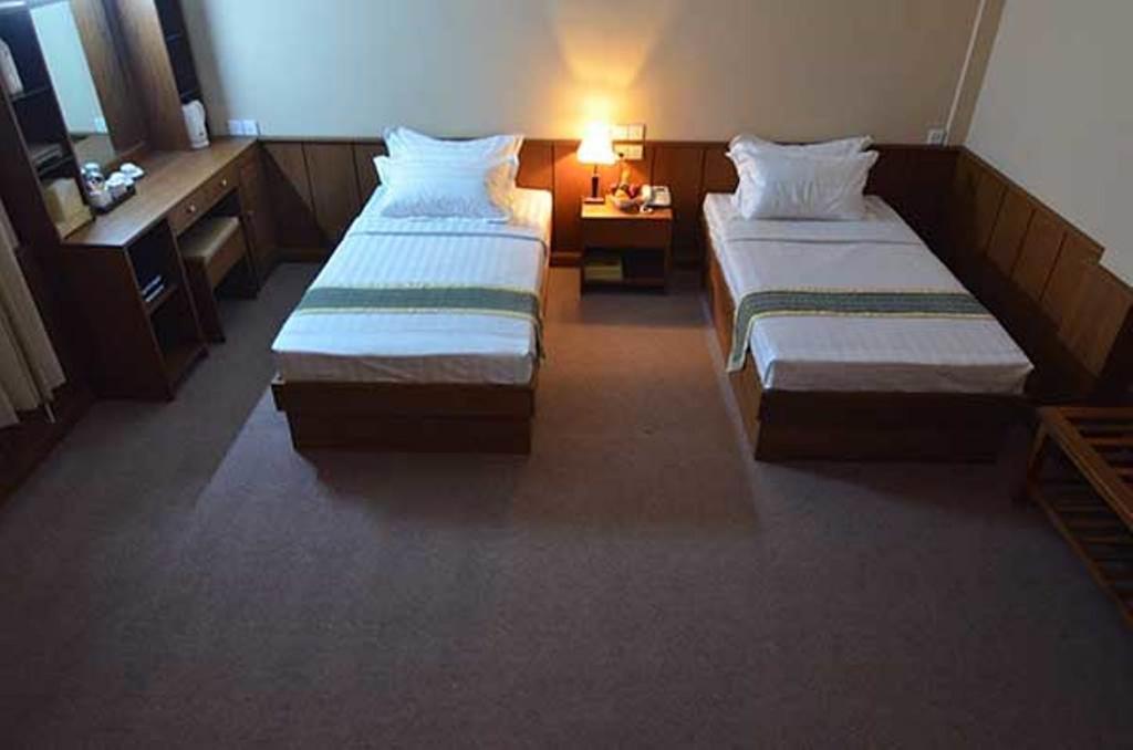 Kyi Tin Hotel Mandalay Extérieur photo