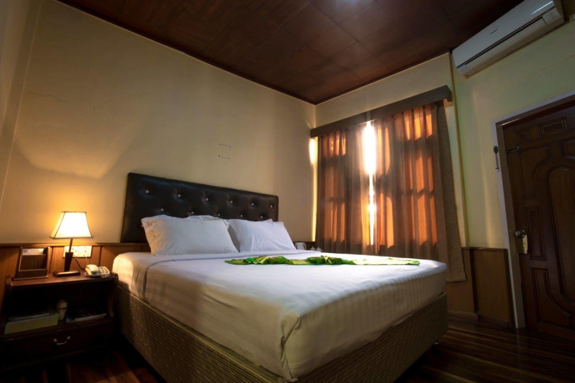 Kyi Tin Hotel Mandalay Extérieur photo