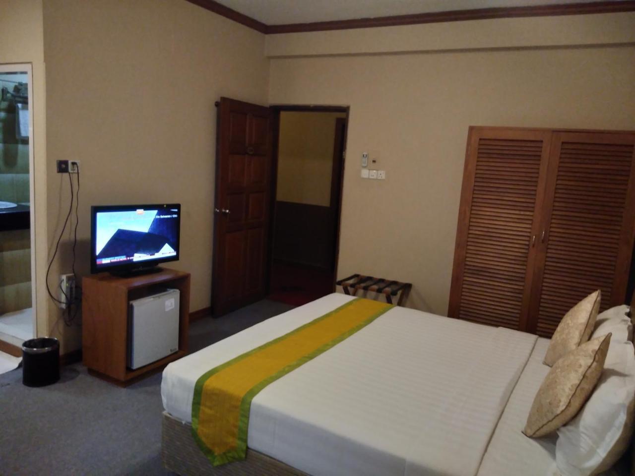 Kyi Tin Hotel Mandalay Extérieur photo